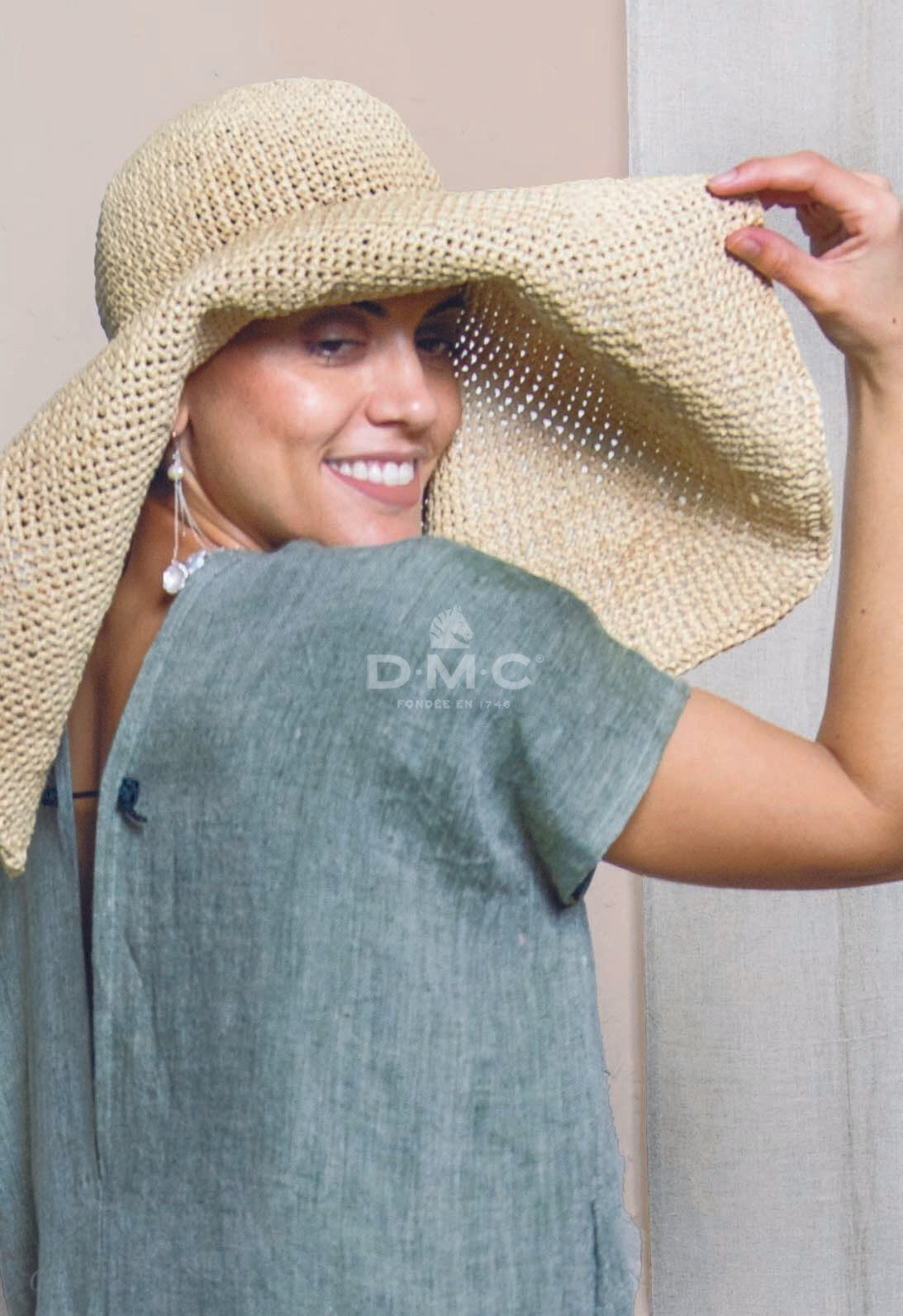 KIT CROCHET DMC : Le chapeau PAMPAS en Eco Vita Raffia - Niveau Facile