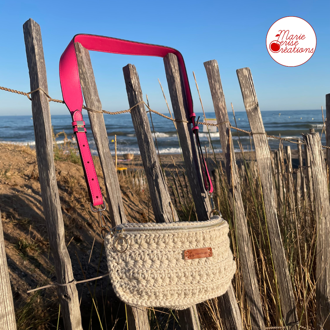 KIT CROCHET : Le Sac Banane AURELIE (bandoulière simili cuir Rose vif) - Niveau Débutant