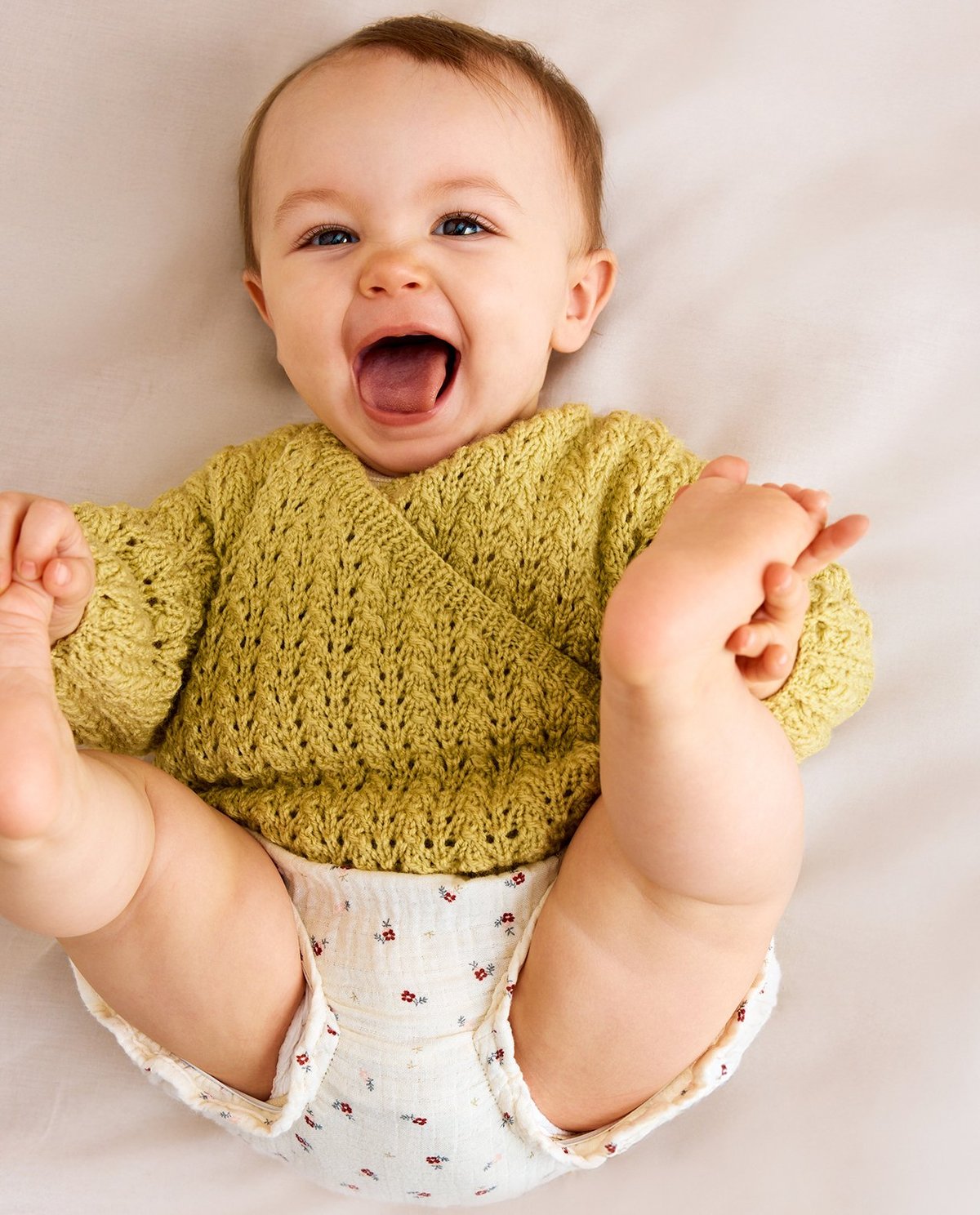 Patron pdf tricot Phildar : Modèle Layette Bébé Brassière Eloïse