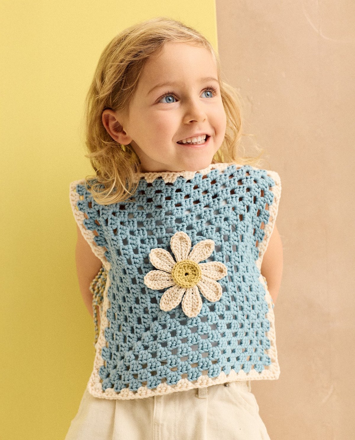 Kit Crochet Phildar : le débardeur plastron fille MARGUERITE en phil Extra