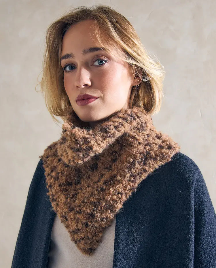 Kit Tricot Phildar : modèle femme le plastron CASSANDRA en phil Alpaga Bouclé Facile