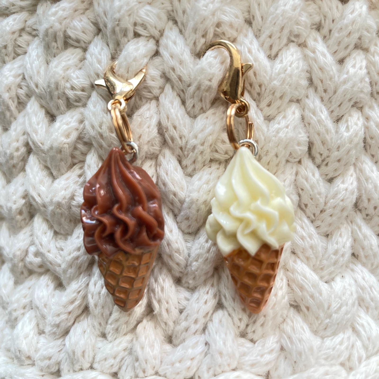 Marqueur de Maille Crochet : pendentif charms Doré Glace Italienne Vanille  ou Chocolat